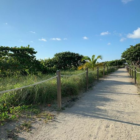 Biscayne Garden'S Studio Golden Glades Exterior foto